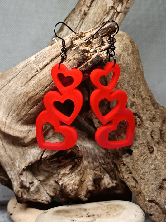 Graduated Heart Dangle Earrings